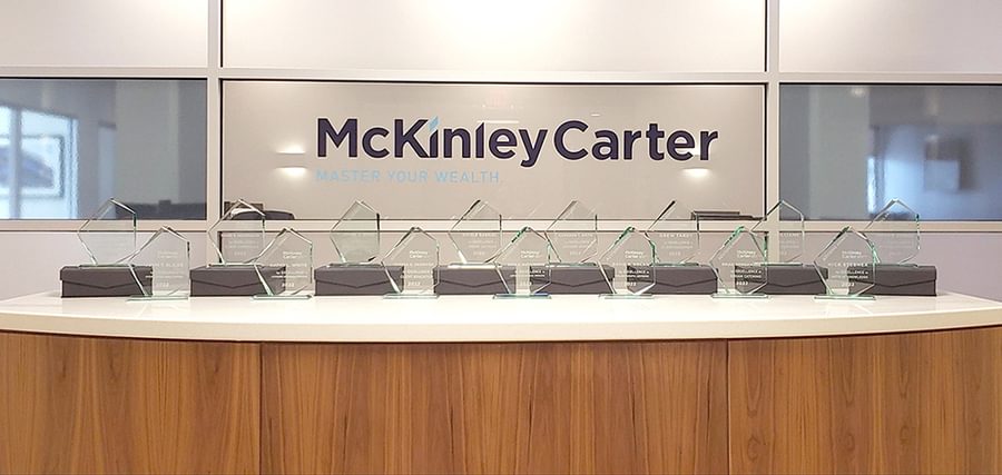 2022 Awards Exc In Advising Banner News Story