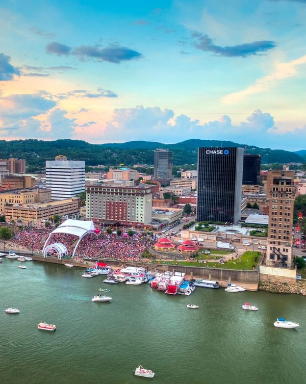 The city of Charleston, WV